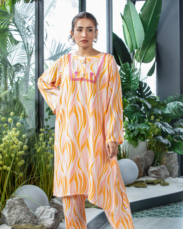 Luxury tensel cotton fabric embroidery pret set